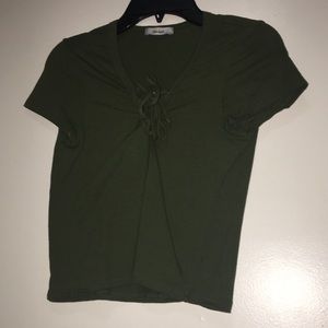 Green crop top shirt
